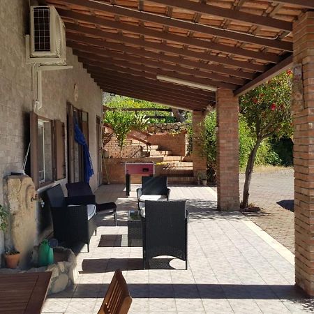 Bed House Floristella Villa Valguarnera Caropepe Bagian luar foto